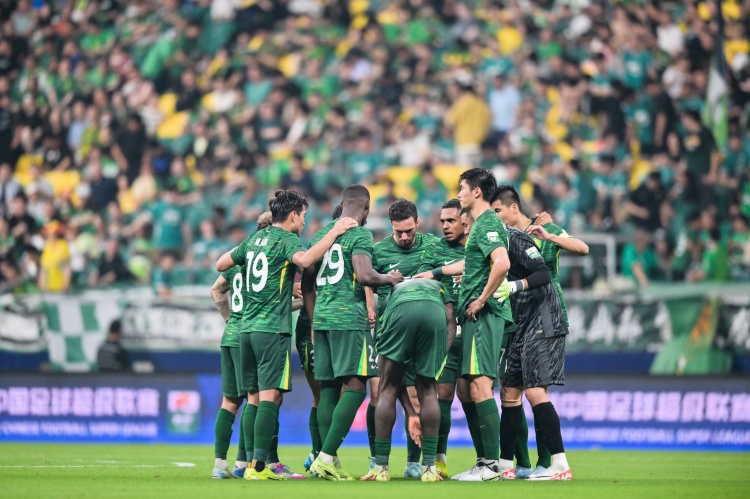 足球报：国安俱乐部告诉球队足协杯当决赛踢，做好加时点球准备